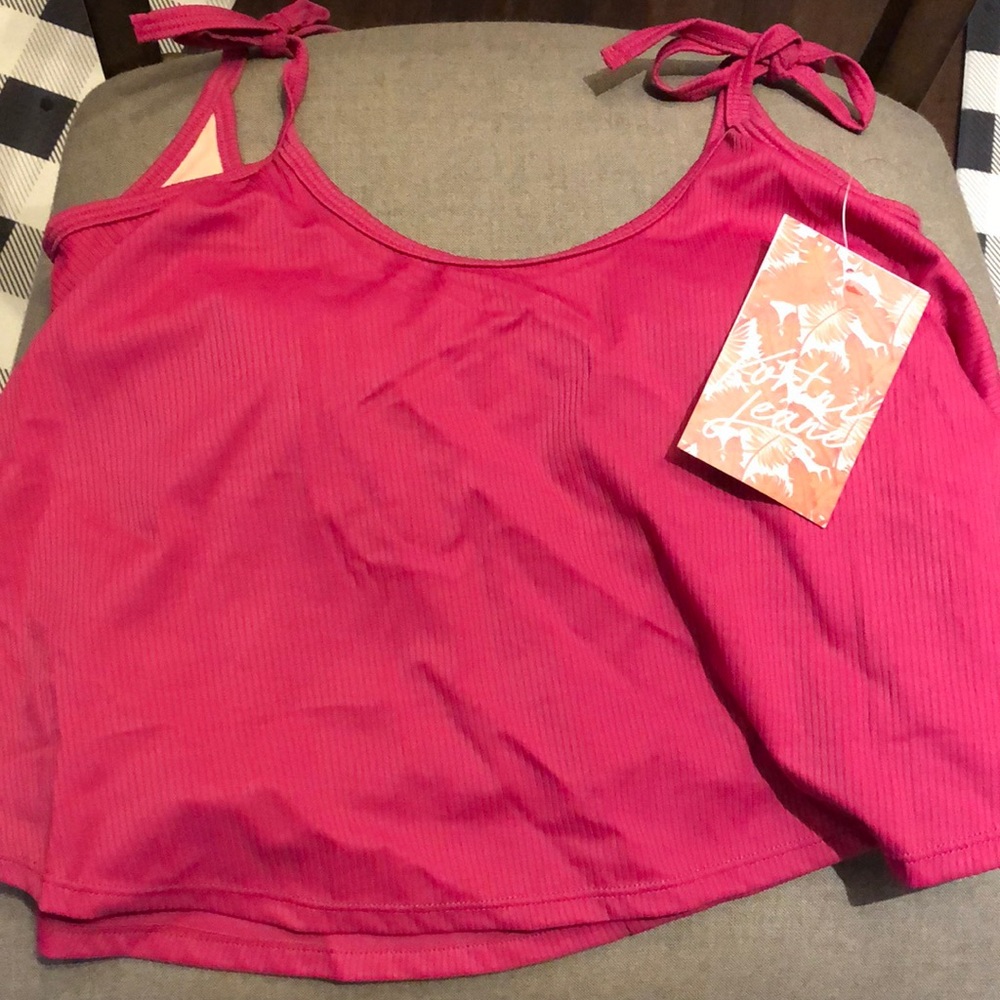 Kortni Jeane magenta swing top size M